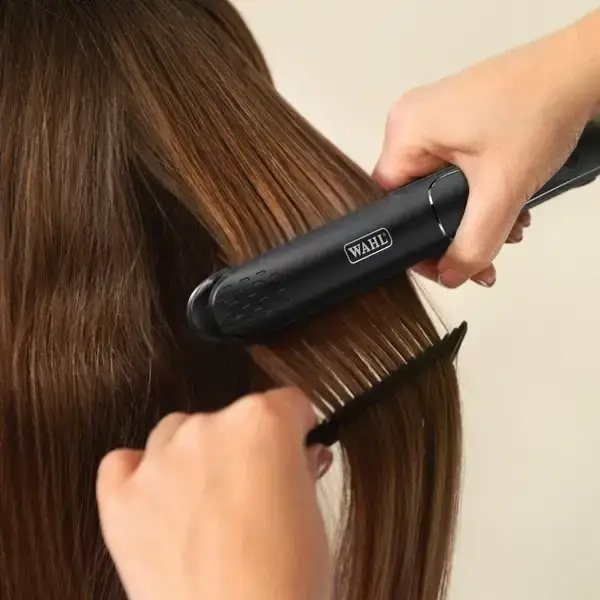 Професійний випрямляч для волосся Wahl Pro Glide Black 4467-0471 з керамічними пластинами